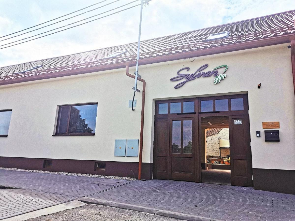 Sylván Lednice Exterior foto